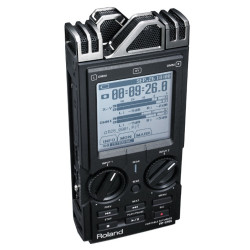 Roland R-26  Professionel field recorder