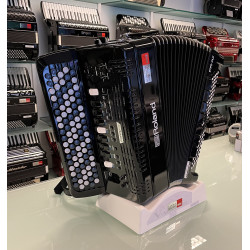 Roland V-accordion FR4-X
