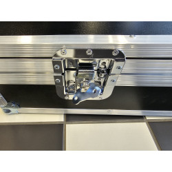 Ketron Event Flightcase m/hjul