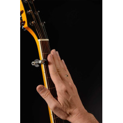 Glider Rolling Capo - GL-1 af Greg Bennett