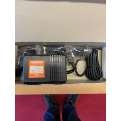 Roland ACH-220 strømforsyning